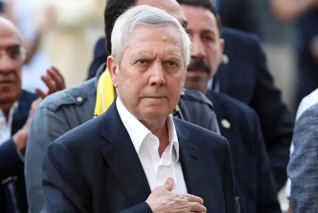 Aziz Yıldırım Vermögen