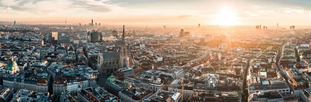 Panoramablick über die österreichische Hauptstadt Wien, aus der Katharina Straßers 2026 erwähnter Freund stammt.